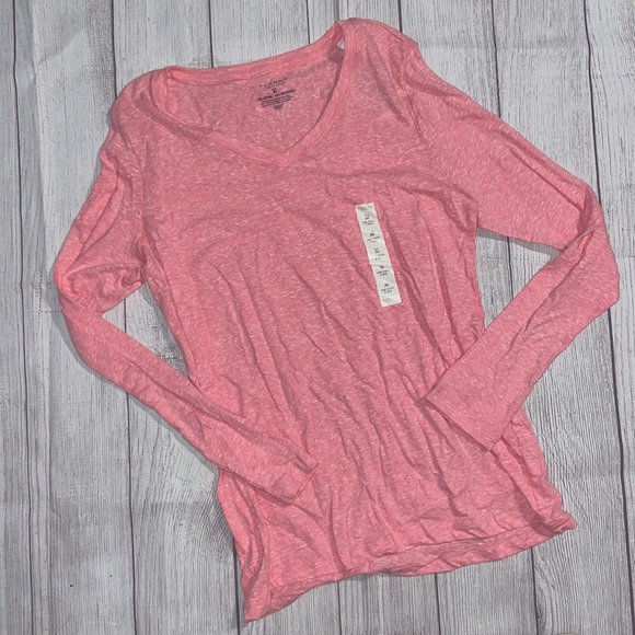 Sonoma Tops - Sonoma Long Sleeve V-Neck Tee